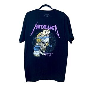 Metallica Damaged Justice Graphic Band T Shirt Short Sleeve Adult Size S/M